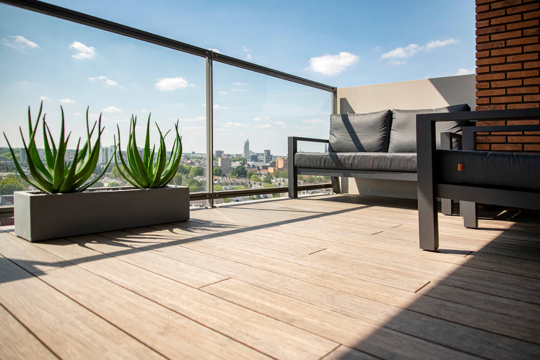 houten vlonder schoonmaken